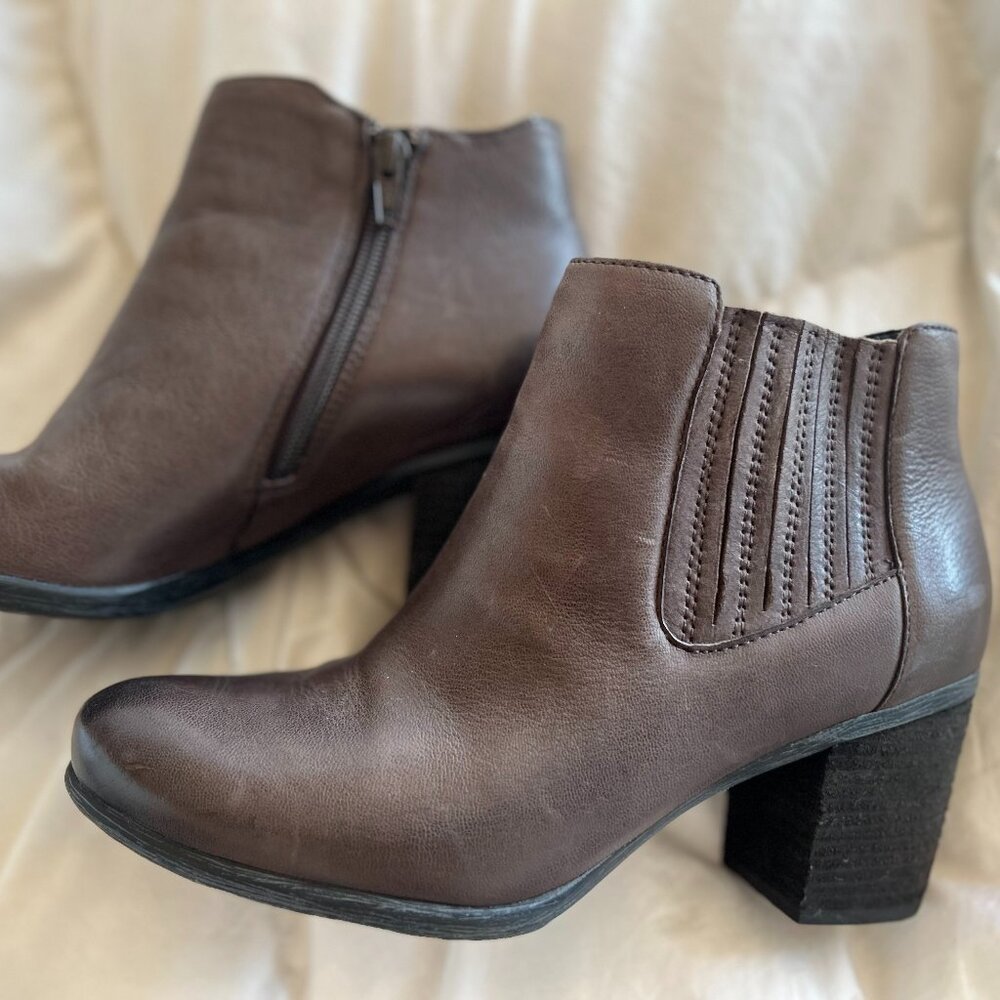 Josef Seibel Womens size 38 shortie boot